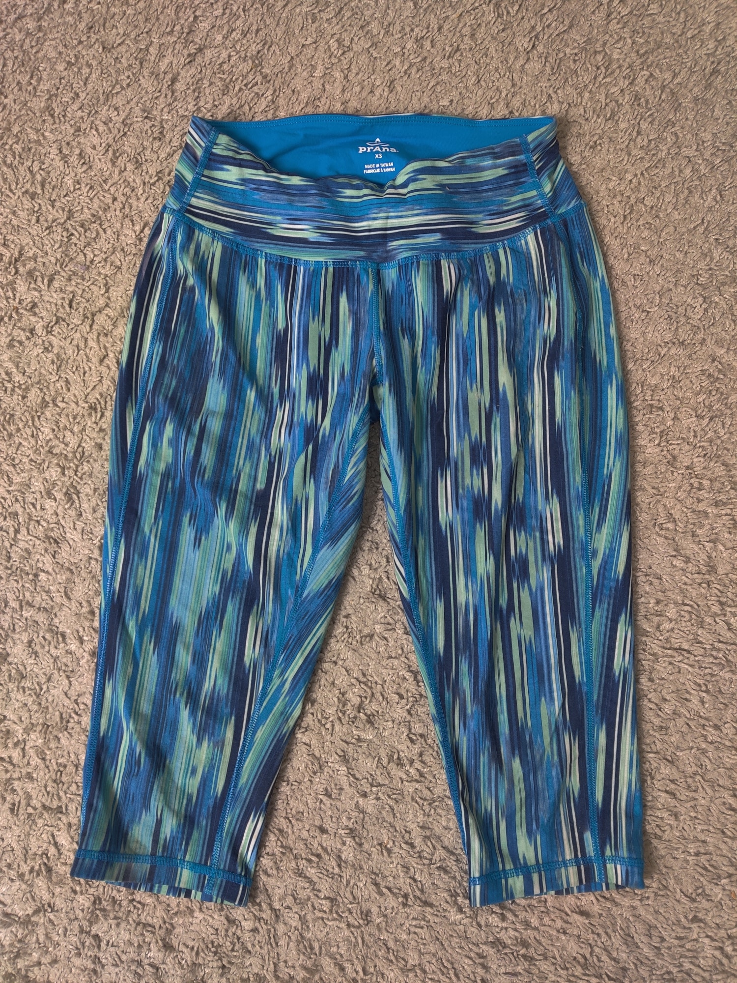 (V) Prana Women leggings Capri sport running hiking gym sz XS  - Picture 3 of 9