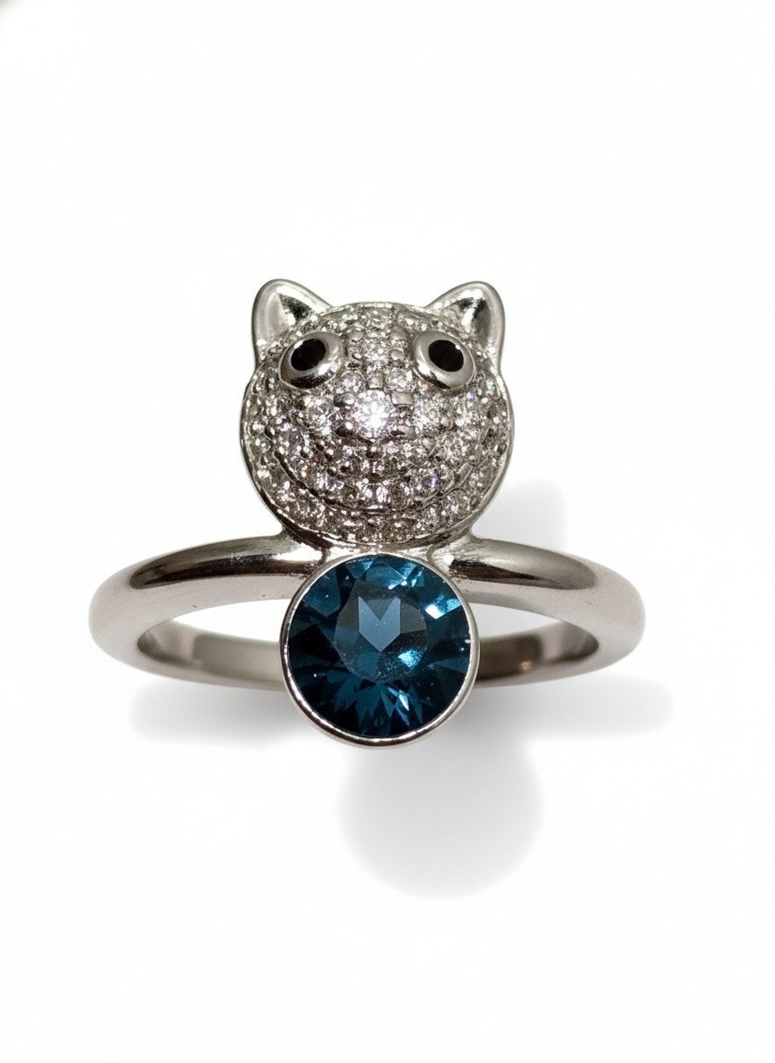 Silvertone Blue Swarovski Stone Cat Ring for Ladies Size New In Box with Tags