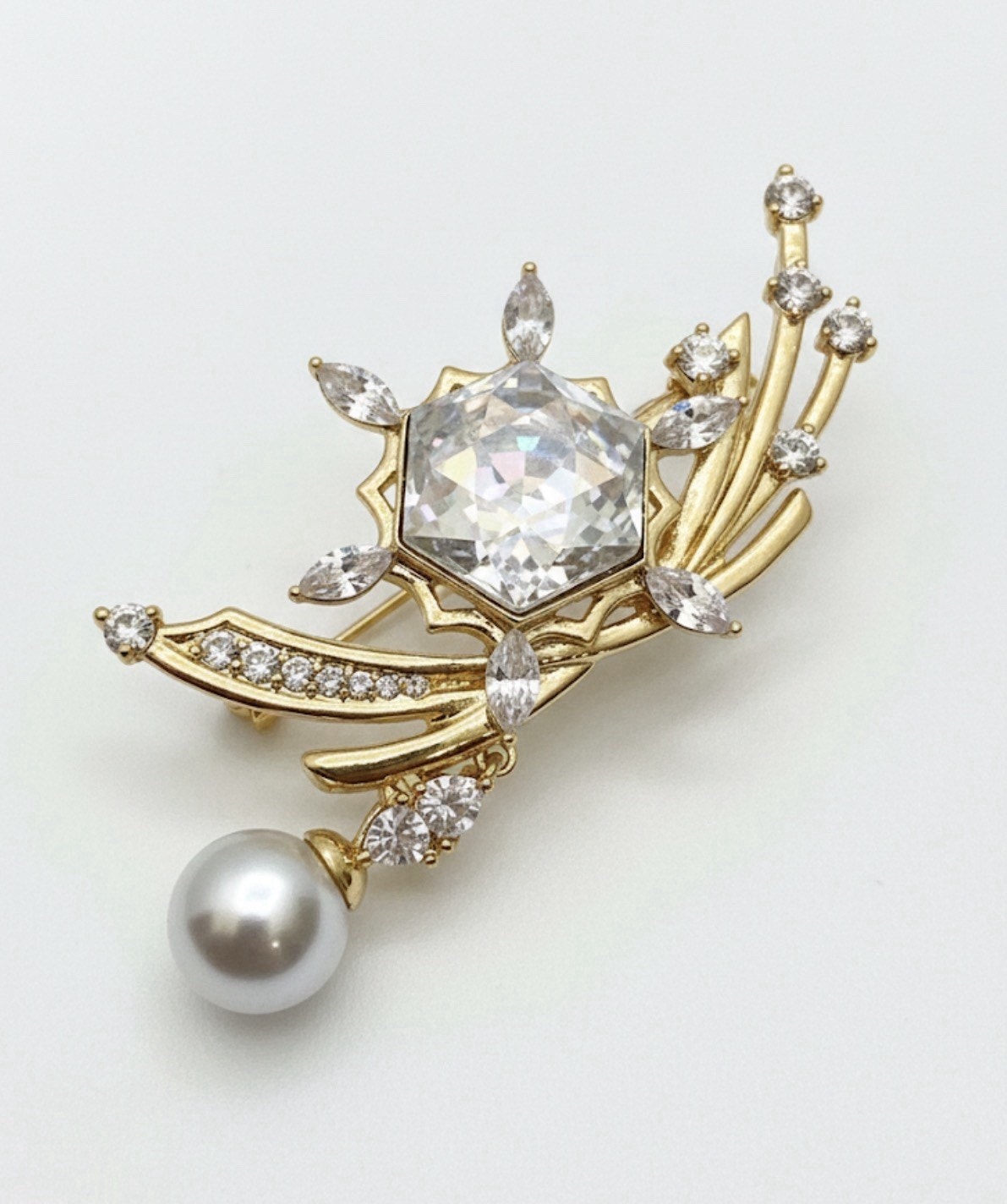 Elegant Gold Plated Honeybee Brooch Pin for Women White, and champagne Crystals